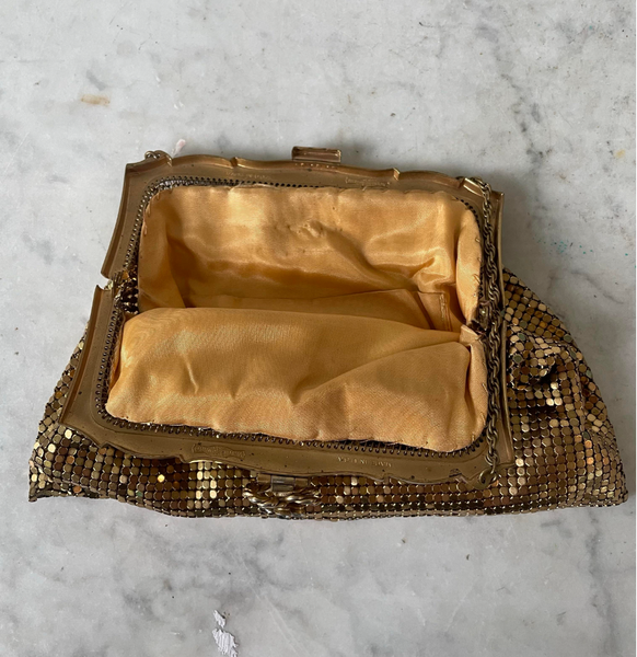 Vintage Art Deco Gold Mesh Clutch with Chain