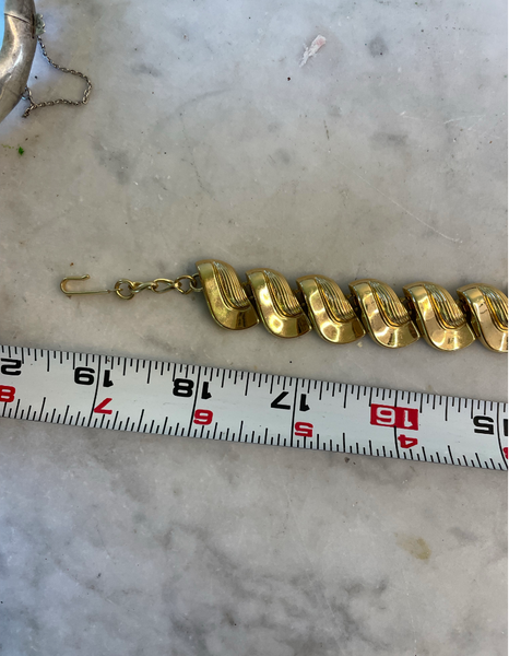 19" Vintage 1980s Gold Tone Glam Necklace