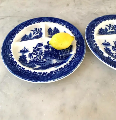 Vintage Blue Willow Moriyama Divided Plates - Set of 2