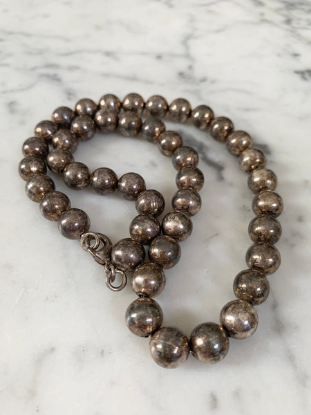 Vintage Native American Sterling Silver Beaded Necklace